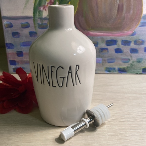 RAE DUNN VINEGE DISPENSER - Picture 3 of 5
